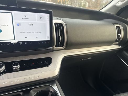 New 2026 Ford Expedition Max Active AWD/4WD image 13
