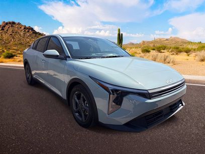 Certified 2025 Kia K4