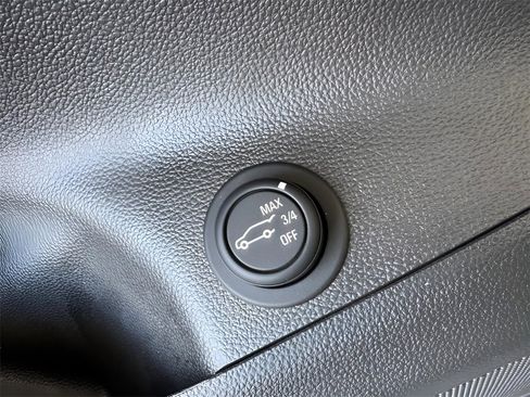 Used 2019 Buick Envision Premium image 15