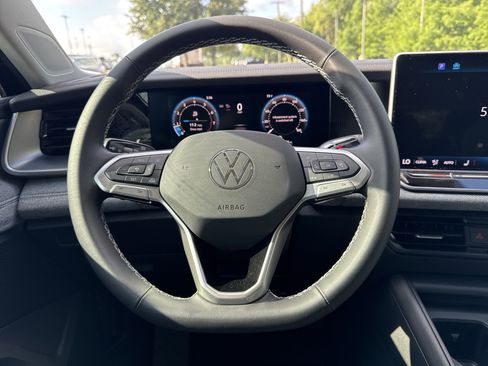 Certified 2026 Volkswagen Tiguan S FWD image 39