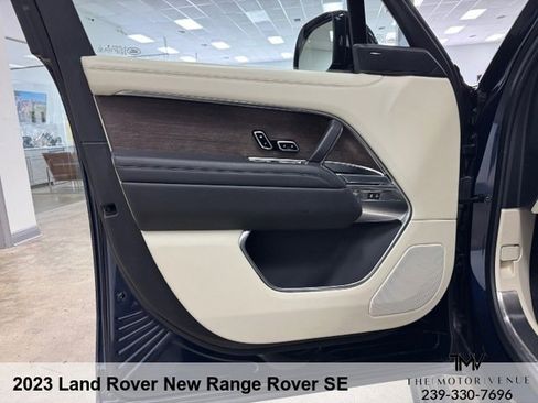 Used 2023 Land Rover Range Rover SE image 21