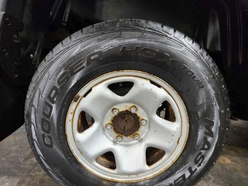 Used 2011 Toyota Tacoma 4x4 Regular Cab image 29