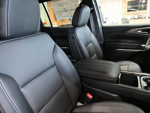 New 2026 Chevrolet Traverse LT w/ LPO, Floor Liner Package image 8