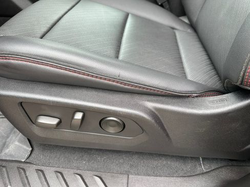 Used 2024 GMC Canyon AT4X AWD/4WD image 26