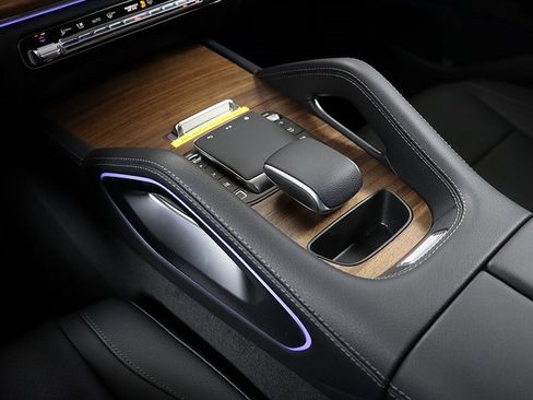 New 2025 Mercedes-Benz GLE 450 4MATIC image 26