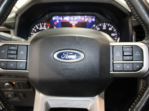 Used 2024 Ford Expedition Max XLT image 34