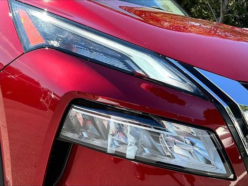 Used 2022 Nissan Rogue SL w/ SL Premium Package image 27