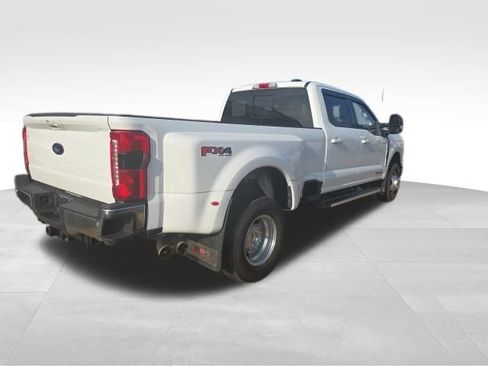 Used 2024 Ford F350 Lariat w/ FX4 Off-Road Package image 8