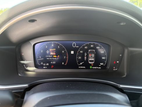 Used 2024 Honda Civic Touring image 11