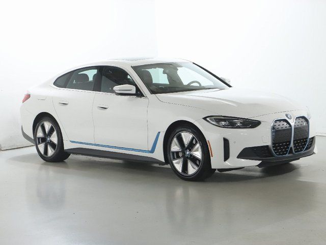 Used 2023 BMW i4 eDrive35 w/ Premium Package RWD image 11