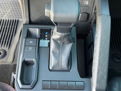 Used 2025 Toyota Tacoma SR image 26