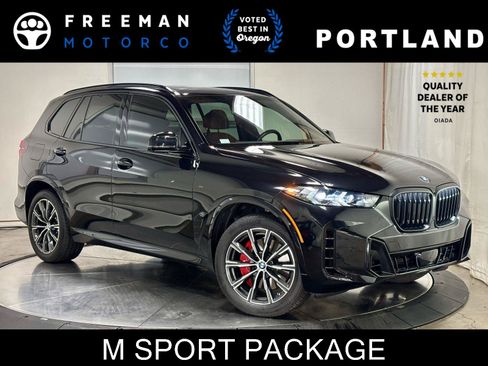 Used 2026 BMW X5 xDrive40i w/ M Sport Package AWD/4WD image 1