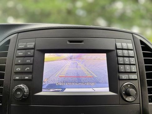 Used 2020 Mercedes-Benz Metris image 29