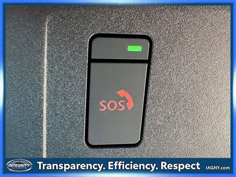 Certified 2023 Nissan Rogue SV image 37