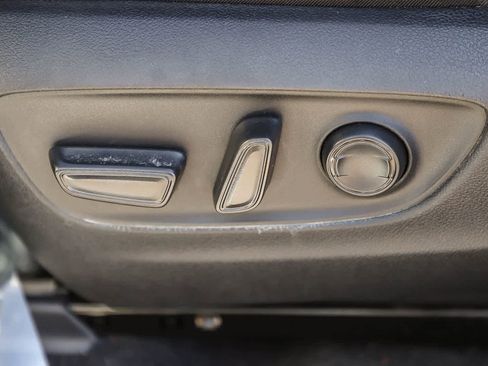 Used 2023 Toyota RAV4 XLE w/ Convenience Package image 21