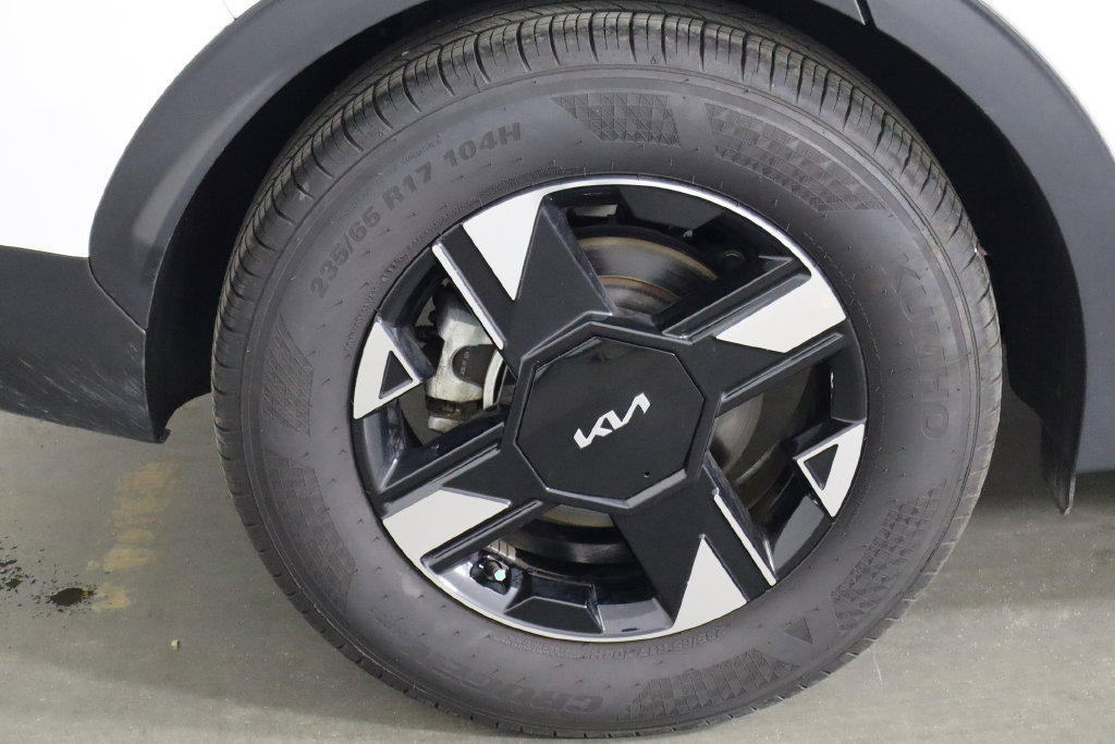 Used 2026 Kia Sportage LX w/ LX Convenience Package FWD image 34
