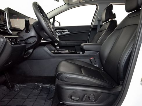 Used 2025 Kia Sportage EX w/ Premium Package AWD/4WD image 13