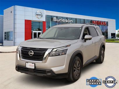 Certified 2024 Nissan Pathfinder SV