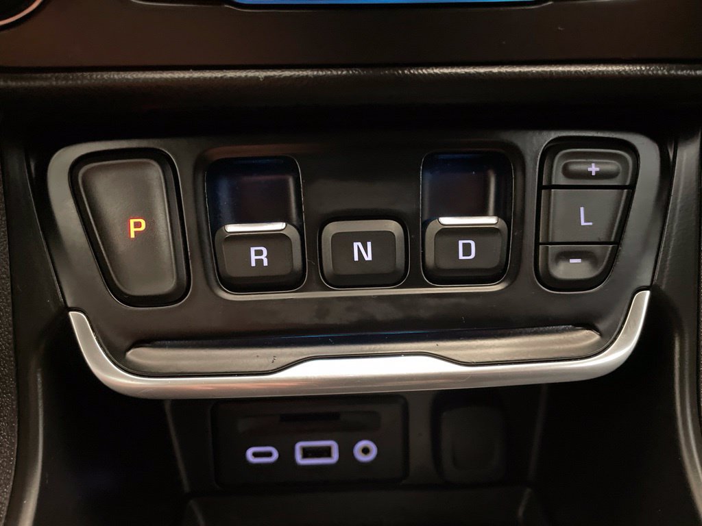Used 2019 GMC Terrain SLT w/ Preferred Package FWD image 19