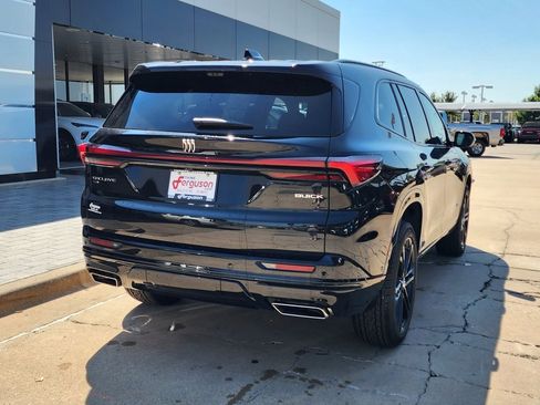 New 2026 Buick Enclave Sport Touring w/ Super Cruise Package image 4