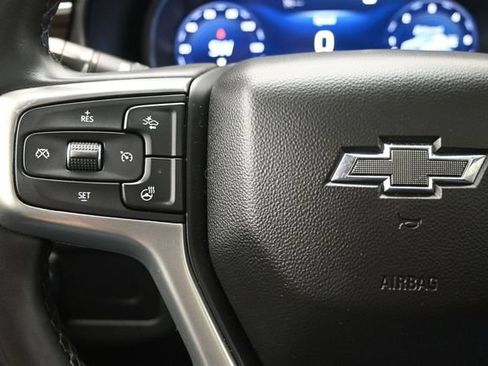 Used 2023 Chevrolet Suburban Z71 w/ Luxury Package AWD/4WD image 28