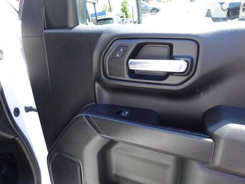 Used 2024 Chevrolet Silverado 1500 W/T w/ WT Value Package AWD/4WD image 36