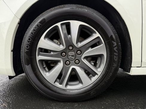 Used 2015 Honda Odyssey Touring Elite image 44