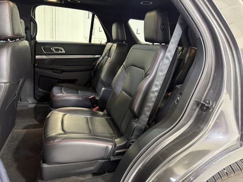 Used 2017 Ford Explorer Sport w/ Equipment Group 401A AWD/4WD image 10