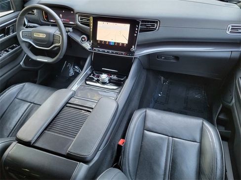 Certified 2024 Jeep Wagoneer L 4WD w/ Rear Seat Video Group 1 image 40