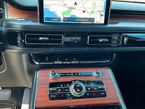 Used 2021 Lincoln Aviator Reserve w/ Equipment Group 208A image 32