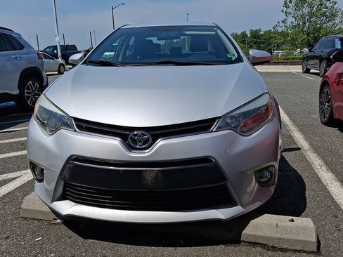Used 2016 Toyota Corolla LE Premium FWD image 2