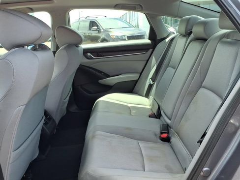 Used 2020 Honda Accord EX image 5