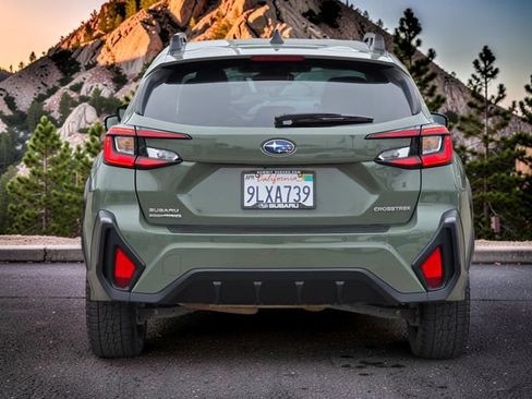 Certified 2024 Subaru Crosstrek 2.5i Limited w/ Crosstrek Mirror Package AWD/4WD image 6