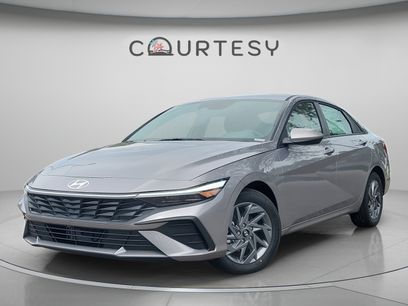 New 2025 Hyundai Elantra Hybrid