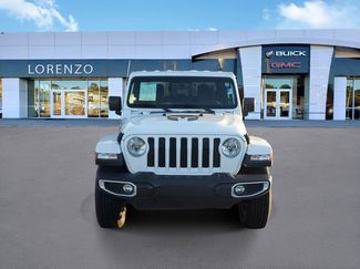 Used 2023 Jeep Gladiator Overland video 2