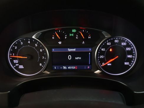 Used 2024 GMC Terrain SLT image 4