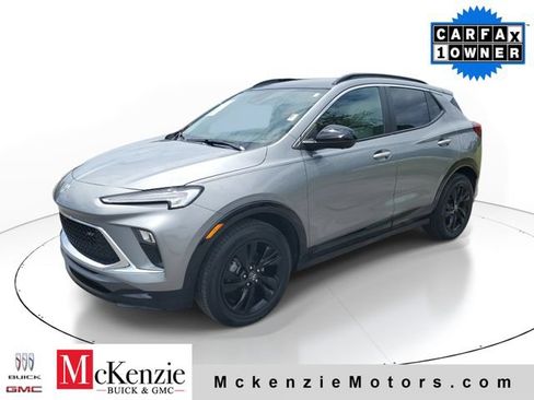 Used 2024 Buick Encore GX Sport Touring w/ Comfort Package FWD image 2