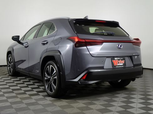 Used 2020 Lexus UX 250h w/ Premium Package image 42