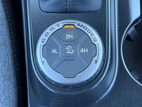 New 2026 Ford Bronco 2-Door AWD/4WD image 28