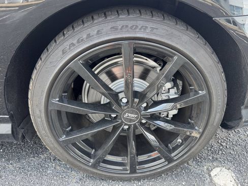 Used 2014 Mercedes-Benz C 250 Coupe w/ Sports Package image 19