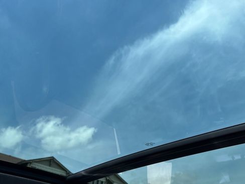 Used 2017 Audi Q7 3.0T Premium Plus w/ Premium Plus Package image 27