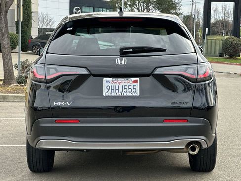 Used 2024 Honda HR-V Sport image 5