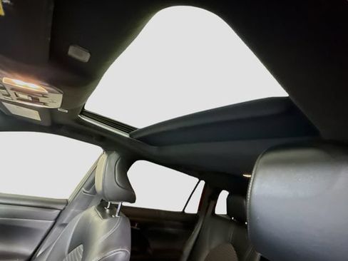 Used 2023 Toyota Highlander XSE FWD image 21