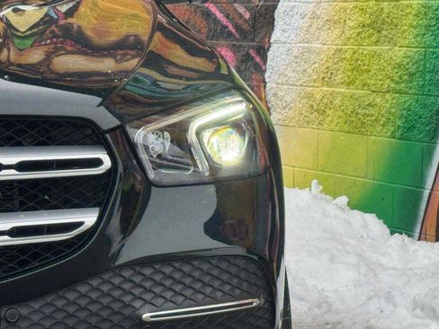 Used 2022 Mercedes-Benz GLE 350 GLE 350 w/ Premium Package image 6