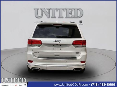 Certified 2017 Jeep Grand Cherokee Summit w/ Platinum Series Group image 3