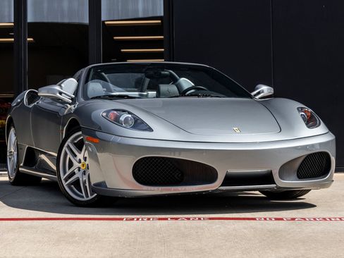 Used 2006 Ferrari F430 Spider RWD image 2
