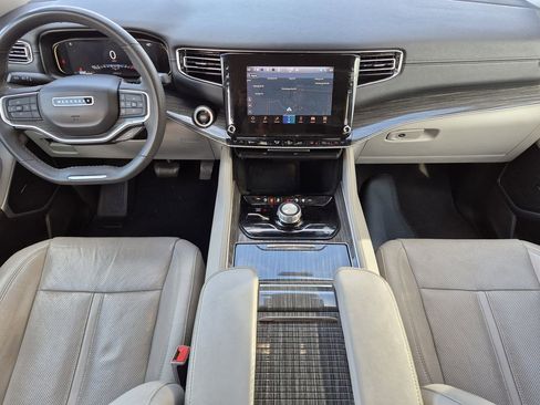 Used 2022 Jeep Wagoneer Series II image 21