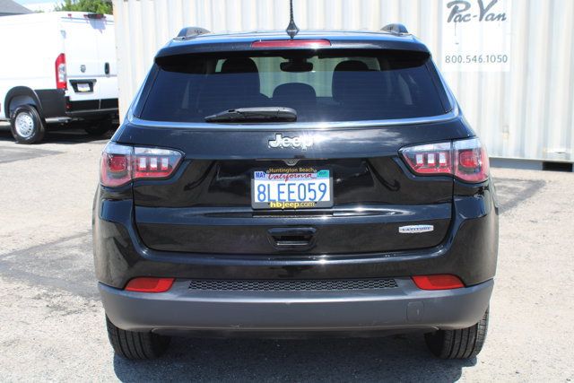 Used 2019 Jeep Compass Latitude w/ Popular Equipment Group FWD image 5