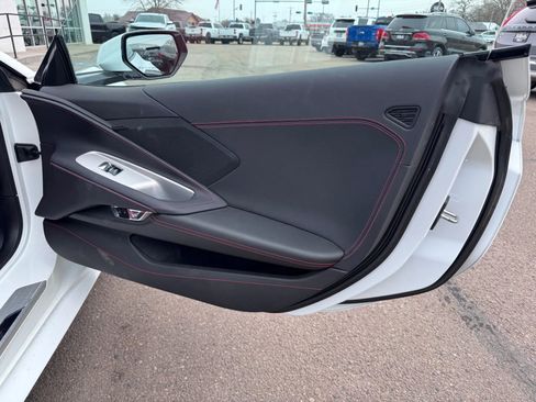 Used 2025 Chevrolet Corvette Stingray Coupe RWD image 35