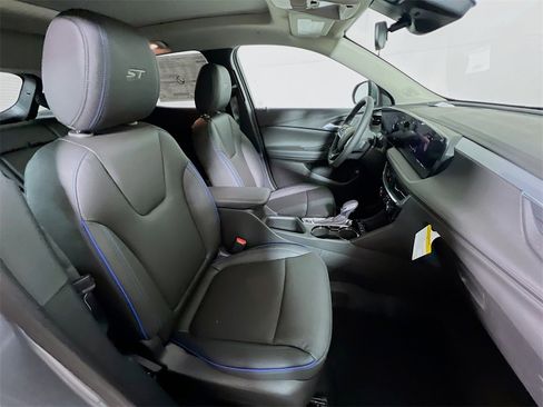 New 2026 Buick Encore GX Sport Touring w/ Comfort Package image 22